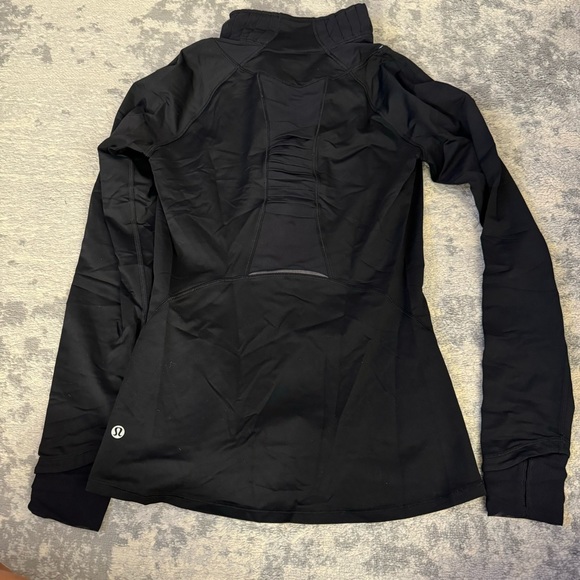 Lululemon black long sleeve top - Picture 2 of 5